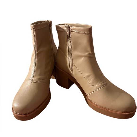 NEW LIFESTRIDE Women’s Ankle Bootie Velocity 2.0 Tan Size 11W - Picture 11 of 13